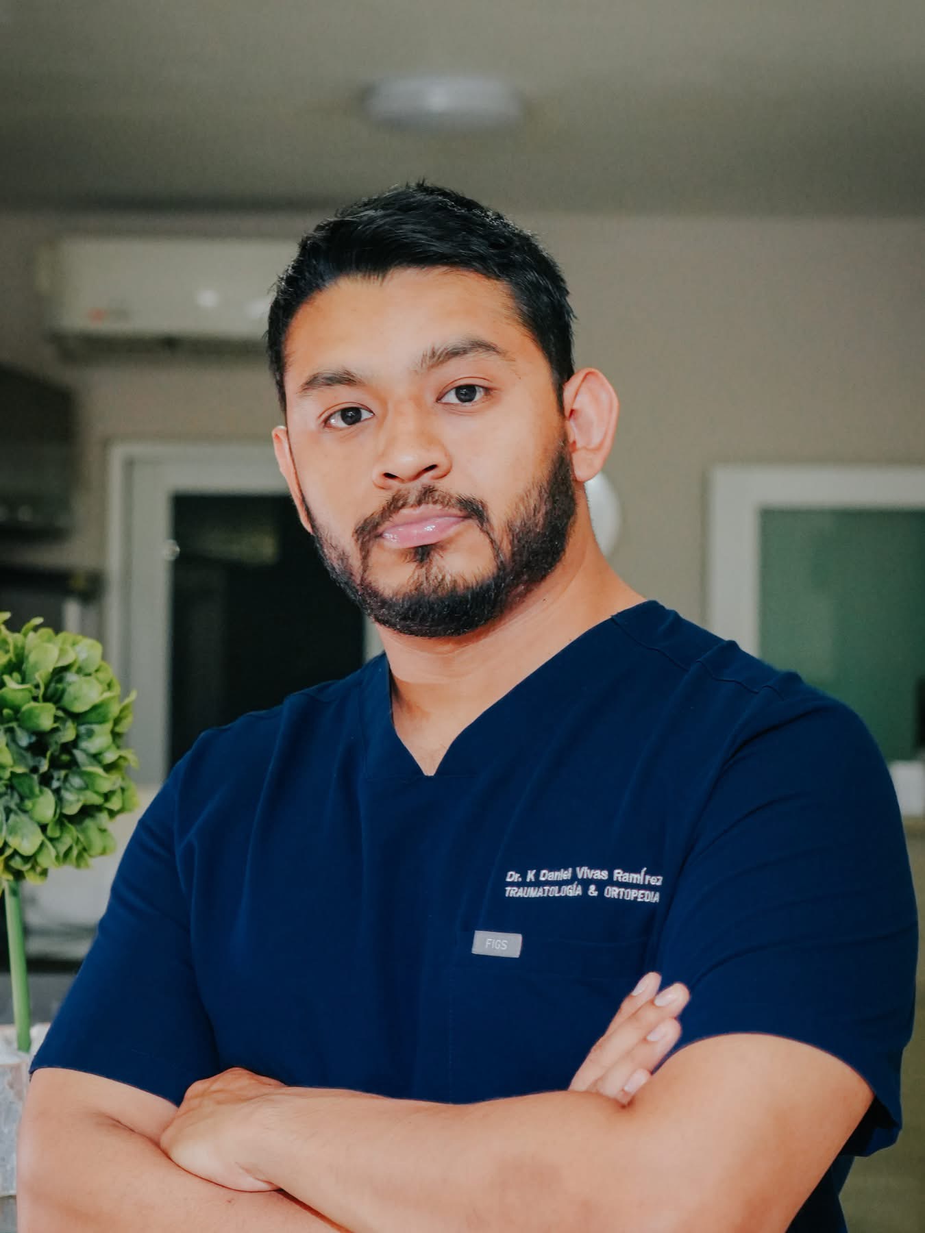 Dr. Vivas - Traumatología